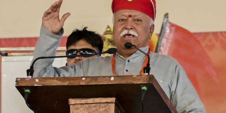 जेन ज़ी पर मोहन भागवत की टिप्पणी, सीजेपी समर्थकों की सूची पर सियासी बहस तेज